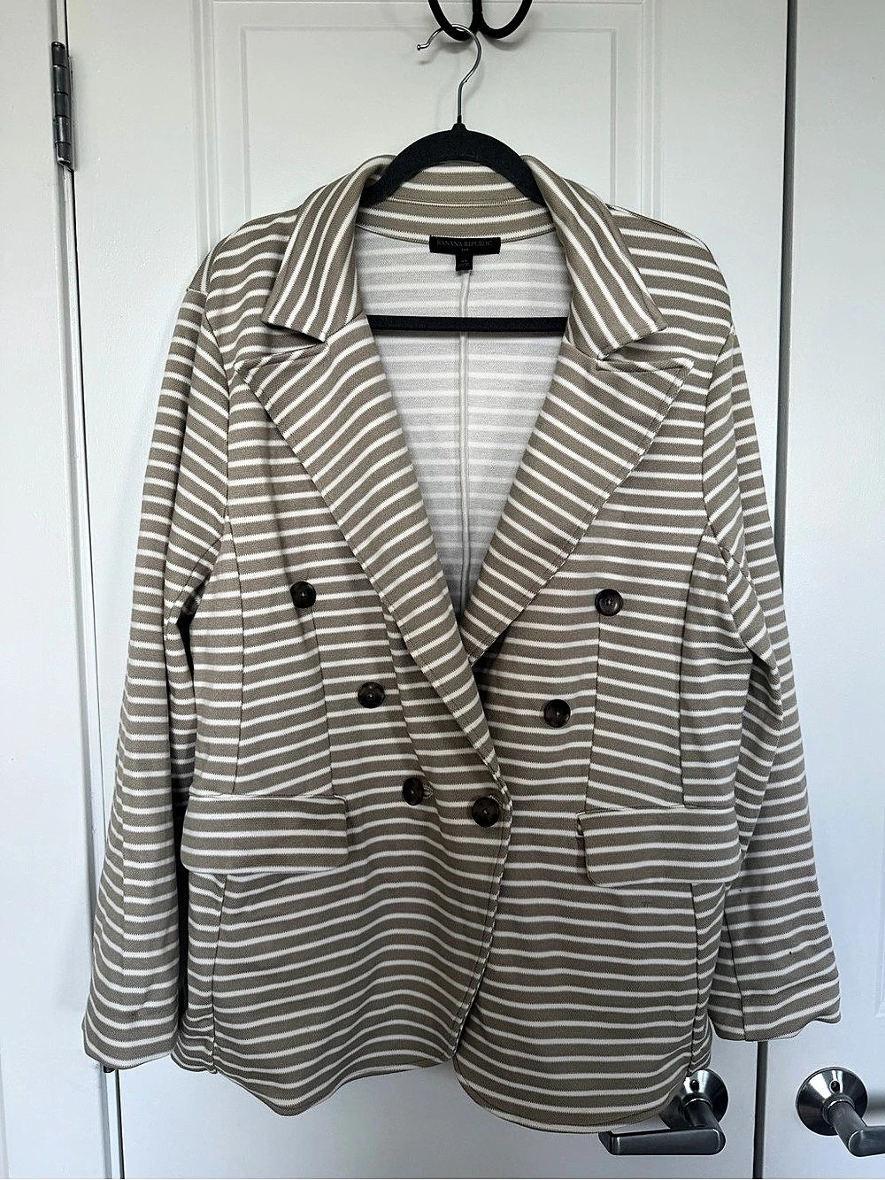 Banana Republic Striped Blazer in Brown & White Size XL